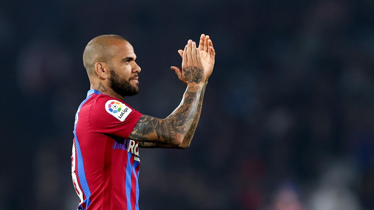 “Al Barcelona no le importan quiénes hicieron historia en el club”, disparó Dani Alves
