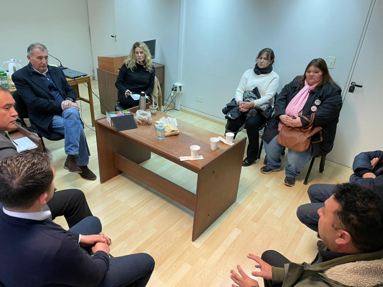 El ministro Báez recibió a la Asociación de Víctimas de Delincuencia que impulsa un proyecto para crear un registro de datos genéticos para delitos violentos
