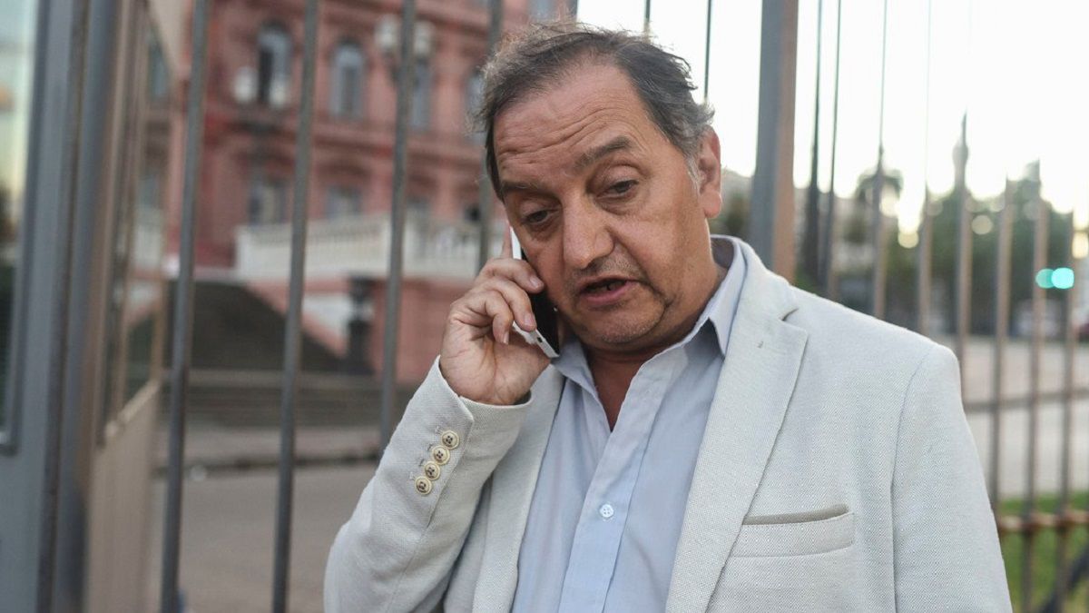 Linares: “Es la primera vez que un ministro de Economía renuncia en un país que está en crecimiento”