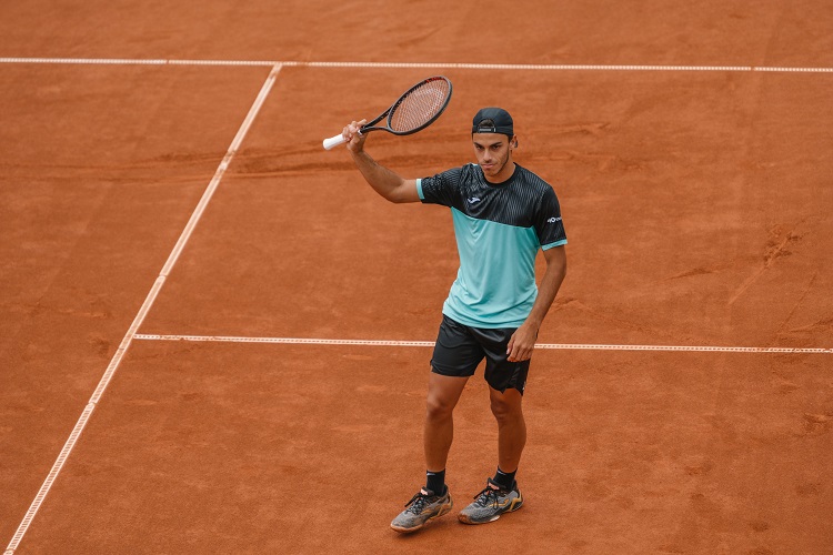 El argentino Francisco Cerúndolo ganó en la final de Bastad y logró su primer título ATP