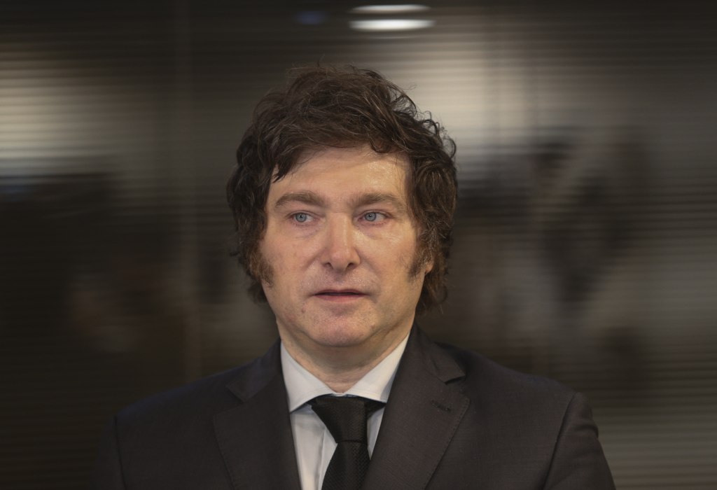 Javier Milei: “Voy a acompañar el pedido de juicio político contra Alberto Fernández”