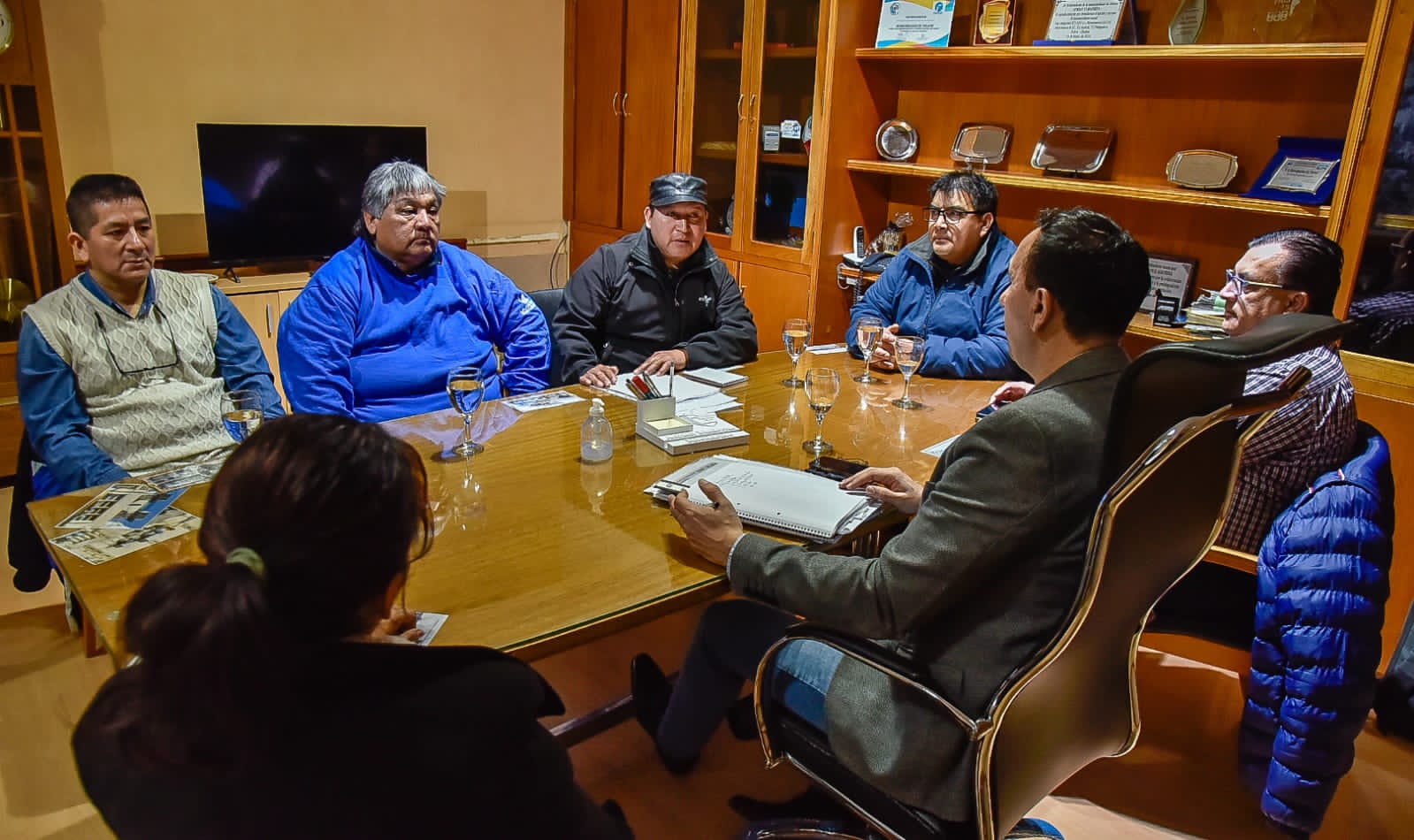 Maderna recibió a las autoridades electas de los barrios Don Bosco y Tiro Federal