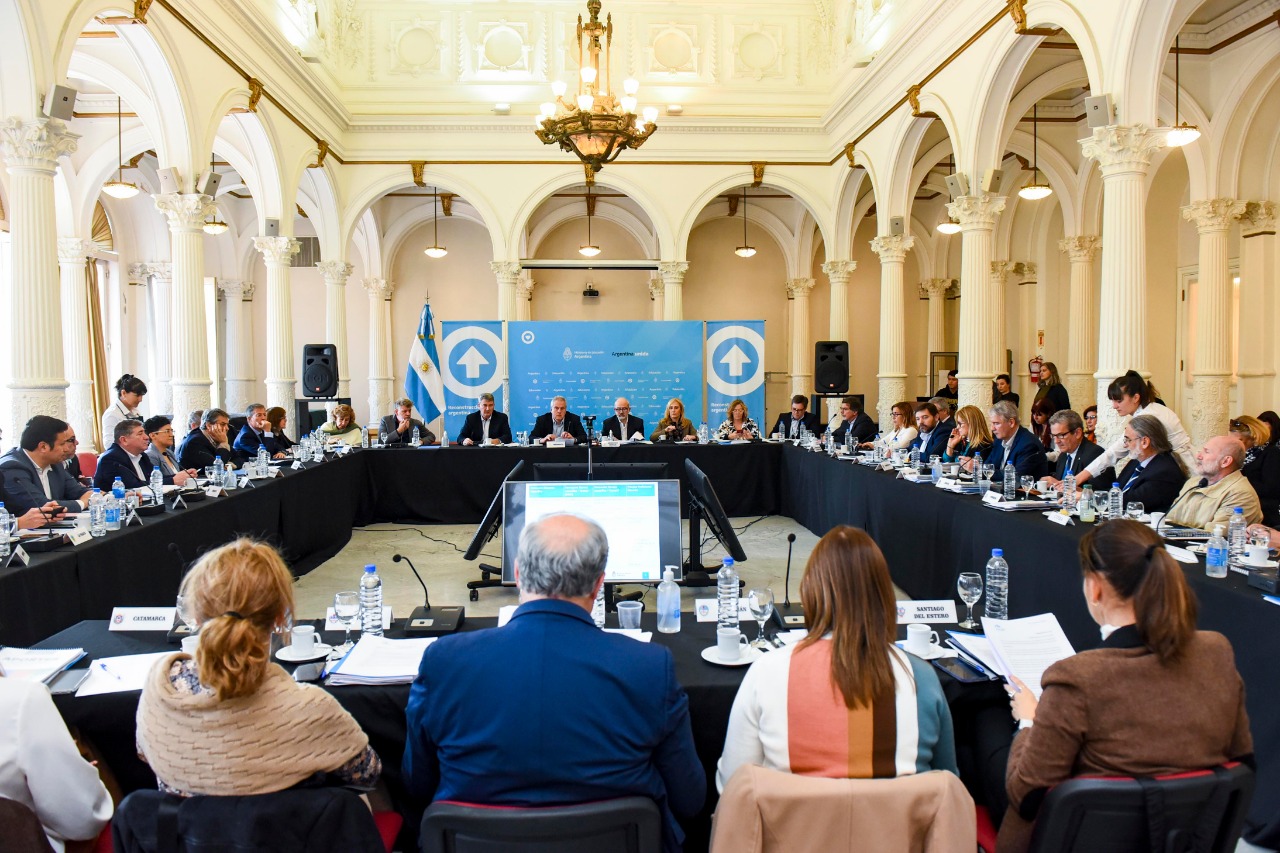 Hora extra de clases: Grazzini aseguró que “se evaluará la prueba piloto para replicarla en el resto de las escuelas de Chubut”