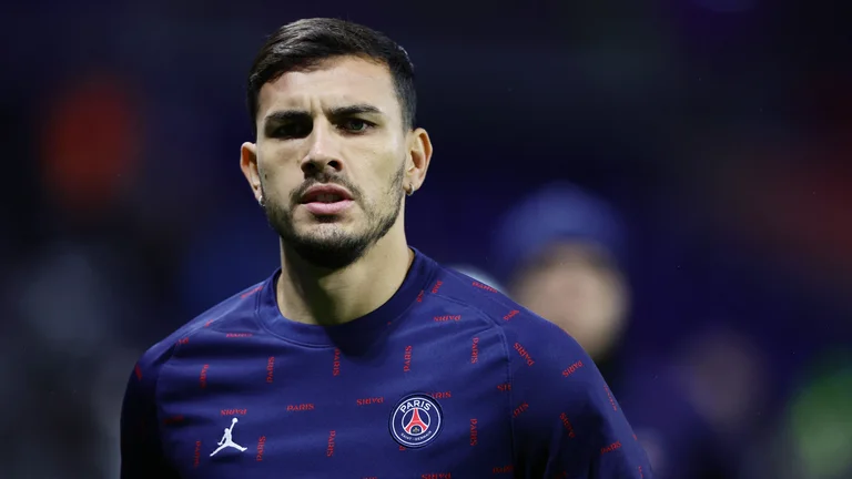 Leandro Paredes se va del PSG y tendría acordada su llegada a un gigante de Italia