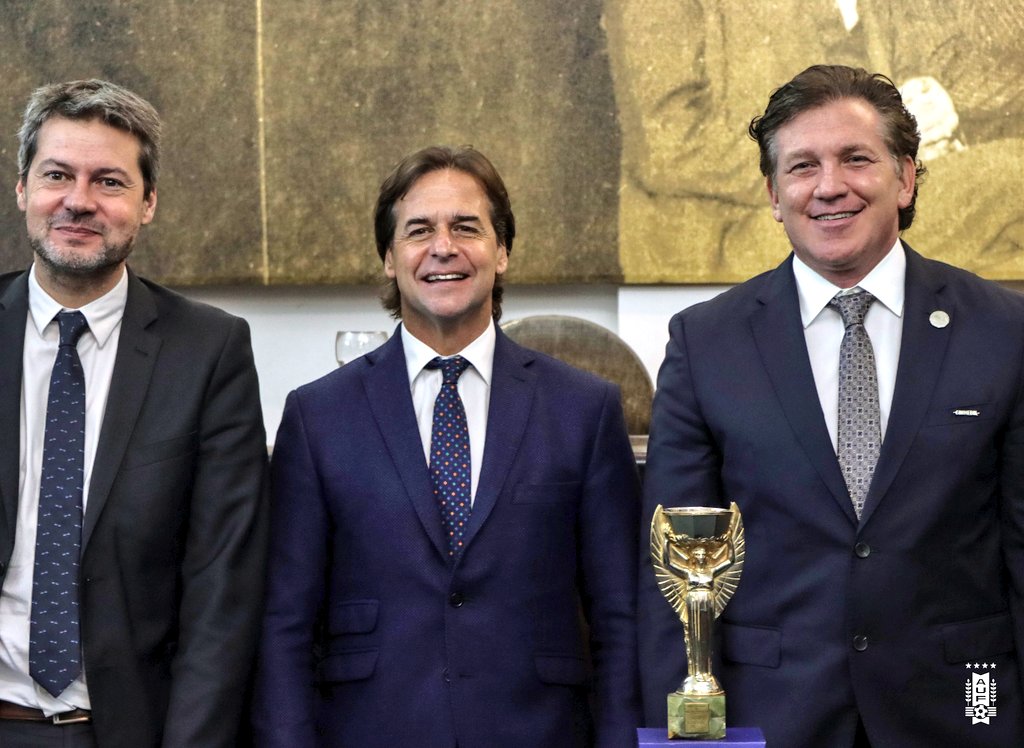Uruguay, Argentina, Paraguay y Chile lanzaron la candidatura para el Mundial 2030