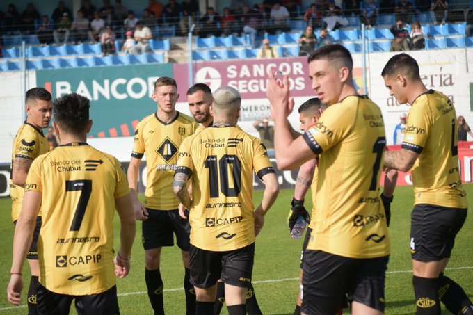 Deportivo Madryn empató con Estudiantes de Río Cuarto