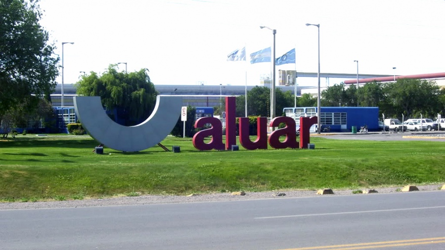 Aluar cumple 48 años de crecimiento continuo en Puerto Madryn
