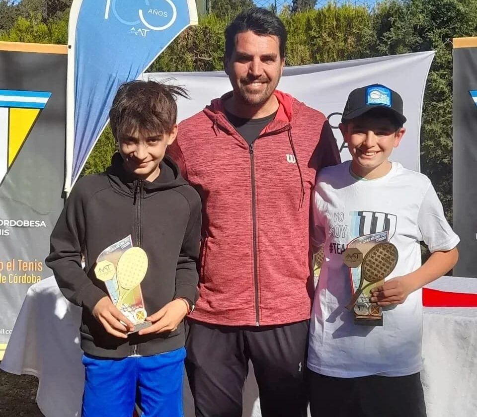 Los madrynenses Agustina y Enzo Díaz Fantilli participaron de los nacionales de tenis