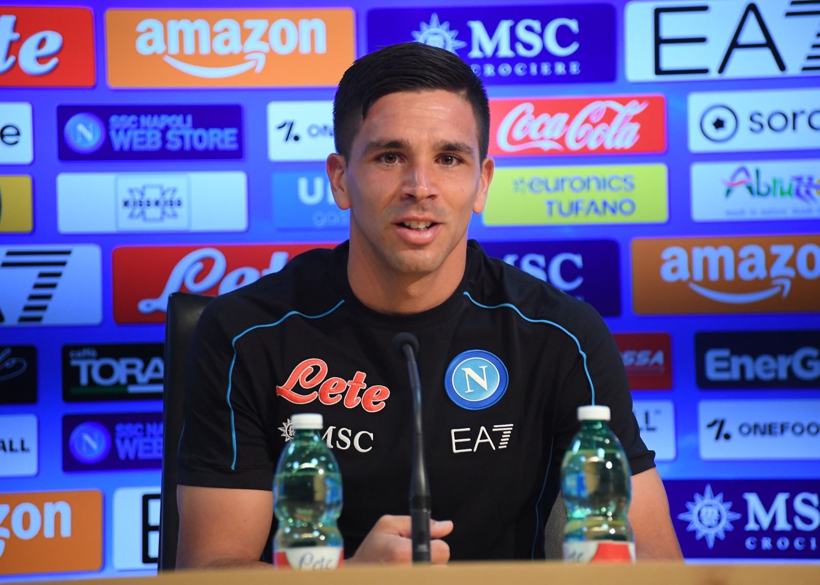 “Todo argentino sueña llegar al Napoli donde jugó Diego”, admitió Gio Simeone