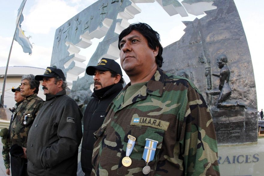 Señalizarán las escuelas a las que hayan asistido ex combatientes de Malvinas