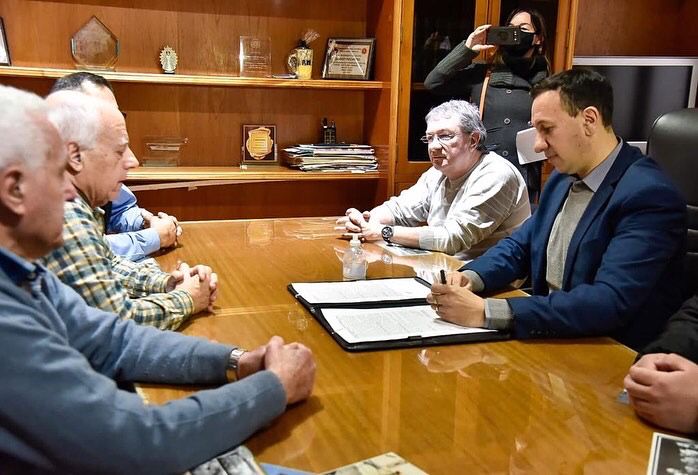 Maderna cederá a la Cooperadora Policial el 50% de lo recaudado en multas y anunció la adquisición de 70 cámaras que estarán en puntos estratégicos de la ciudad
