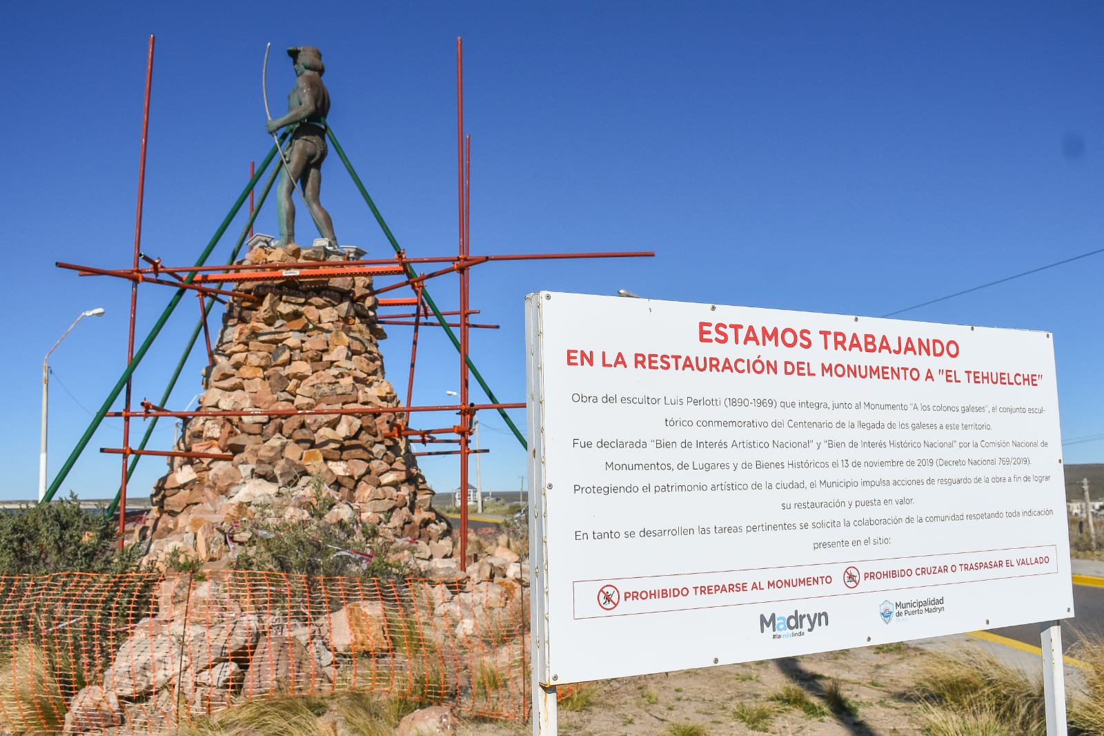 Comenzaron los trabajos en el Monumento “El Tehuelche”