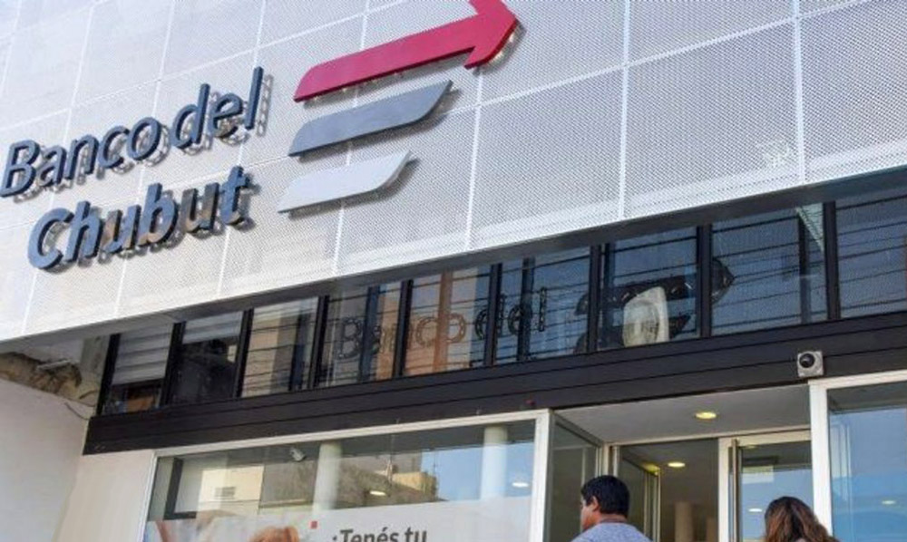 Banco del Chubut aclaró que los refuerzos mensuales que pagará el ANSES a jubilados y pensionados no recibirán descuentos por parte de la entidad financiera