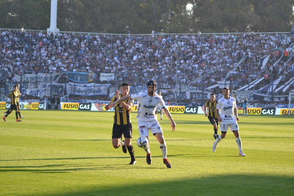 Quilmes venció a Deportivo Madryn en los penales y será el rival de Boca en los cuartos de final de la Copa Argentina