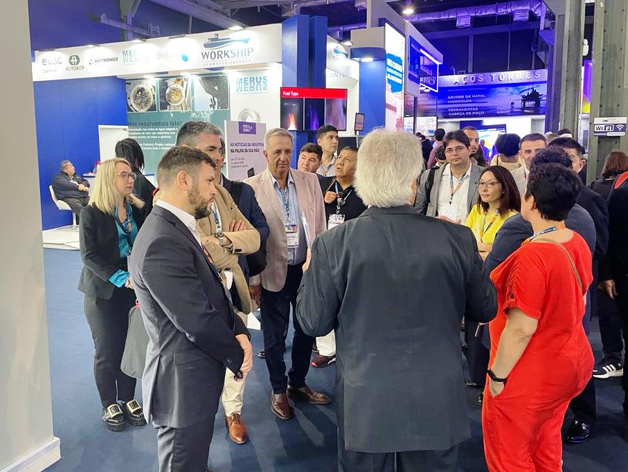 Cerdá y Antonena en la Feria Oil & Gas en Río de Janeiro: Se reunieron con empresas de transporte de gas natural por gasoducto que están interesados en invertir en Chubut