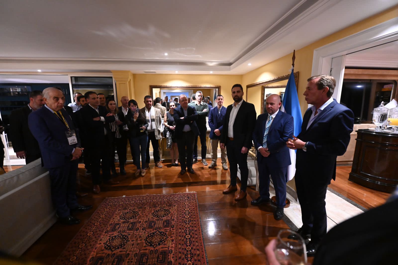 Ronda de negocios en San Pablo: Cuando la sintonía política y empresarial pueden romper la inercia comercial y la grieta