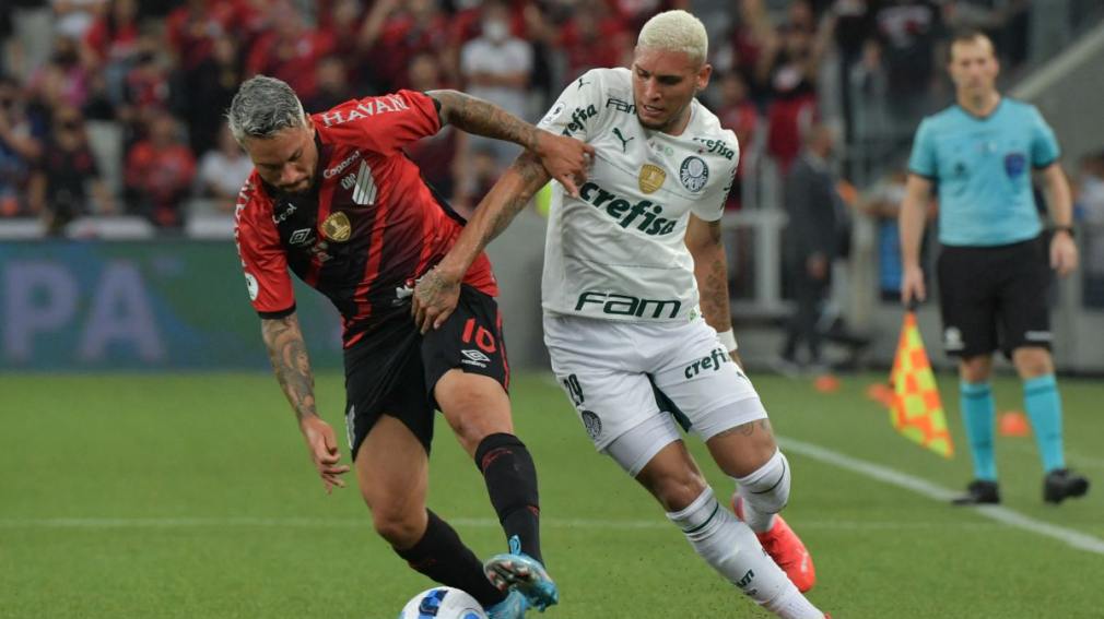 Copa Libertadores: Palmeiras recibe a Paranaense en busca de la remontada