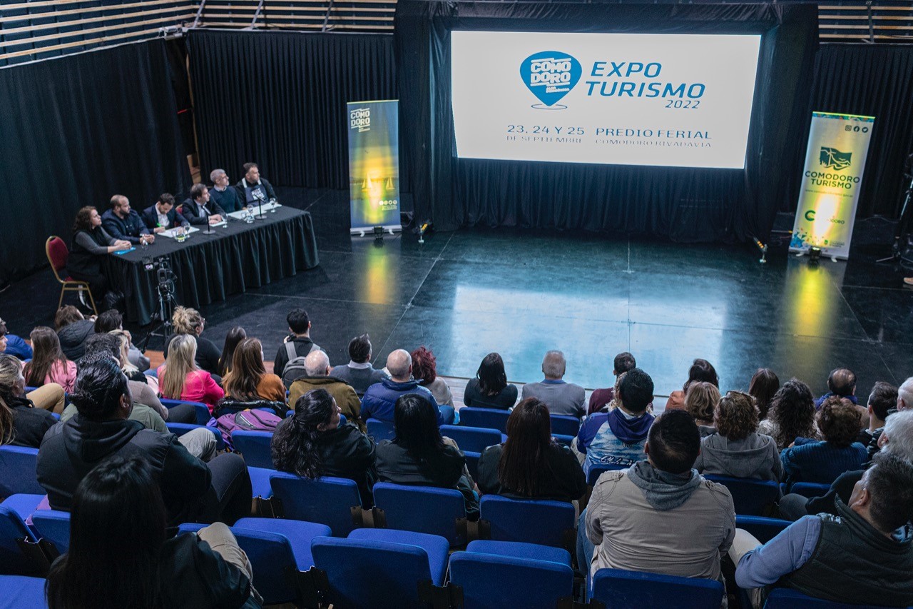 Luque e Issa Pfister presentaron una nueva edición de la Expo Turismo: Habrá más de 90 stands, gastronomía de toda la Patagonia y la presencia de “Cocineros Argentinos”