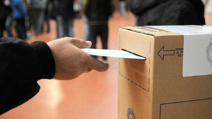Elecciones vecinales en Trelew: reclamos y empadronamiento de extranjeros
