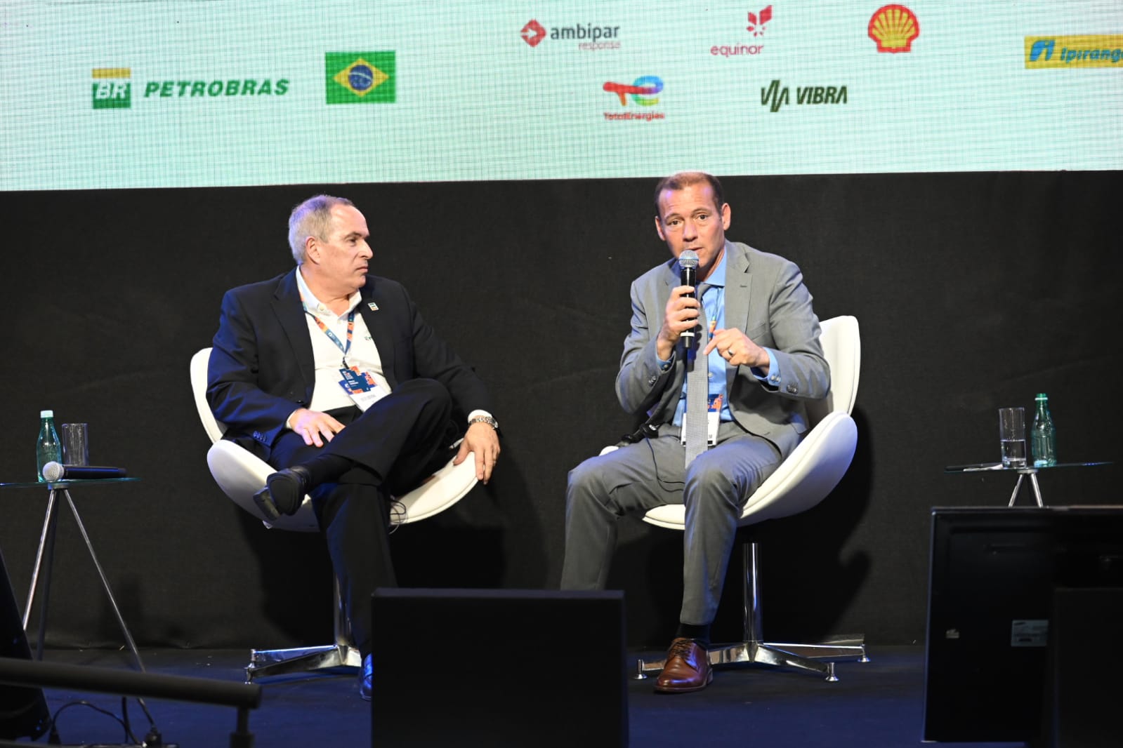 El gobernador de Neuquén dijo en la cumbre de Houston que “Vaca Muerta presenta los mejores indicadores de productividad de petróleo del mundo”