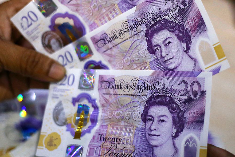 El Banco de Inglaterra interviene para estabilizar el mercado tras la caída de la libra