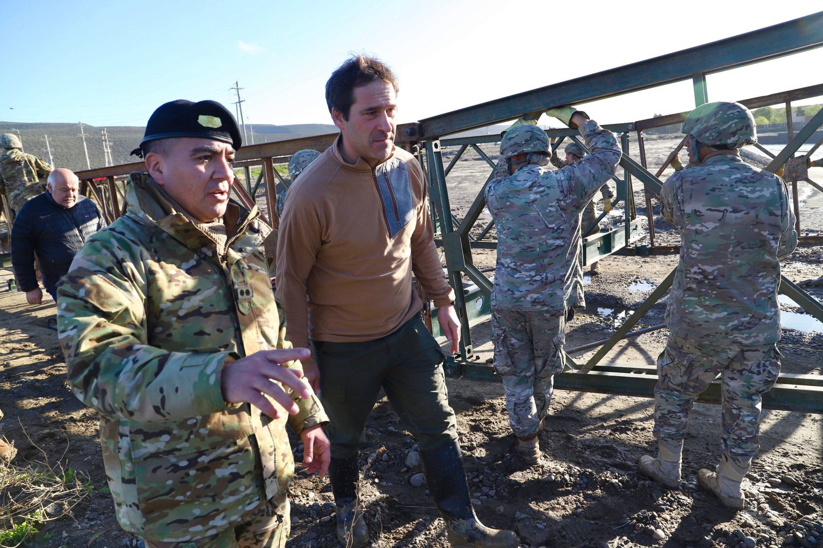 Luque anticipó que iniciará obras por $ 10.000 millones en Comodoro para terminar con las inundaciones y pedirá  ayuda a Nación