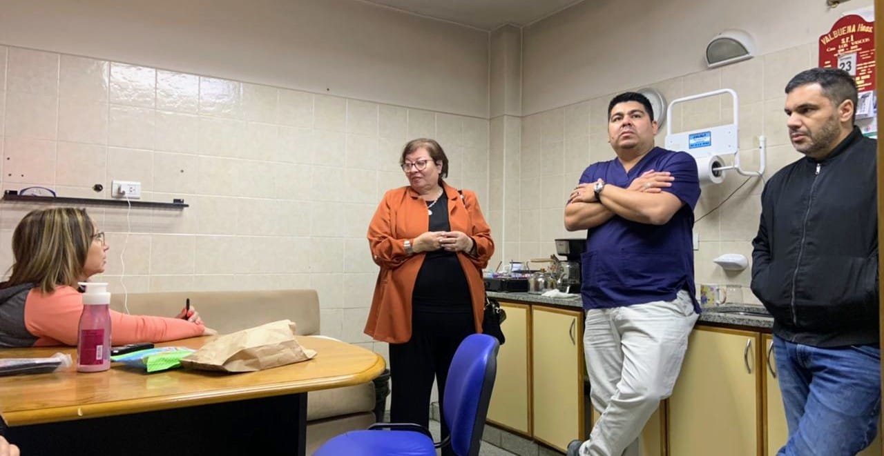 La ministra Monasterolo visitó el Hospital Zonal de Esquel y valoró el compromiso del personal por garantizar el acceso a la salud