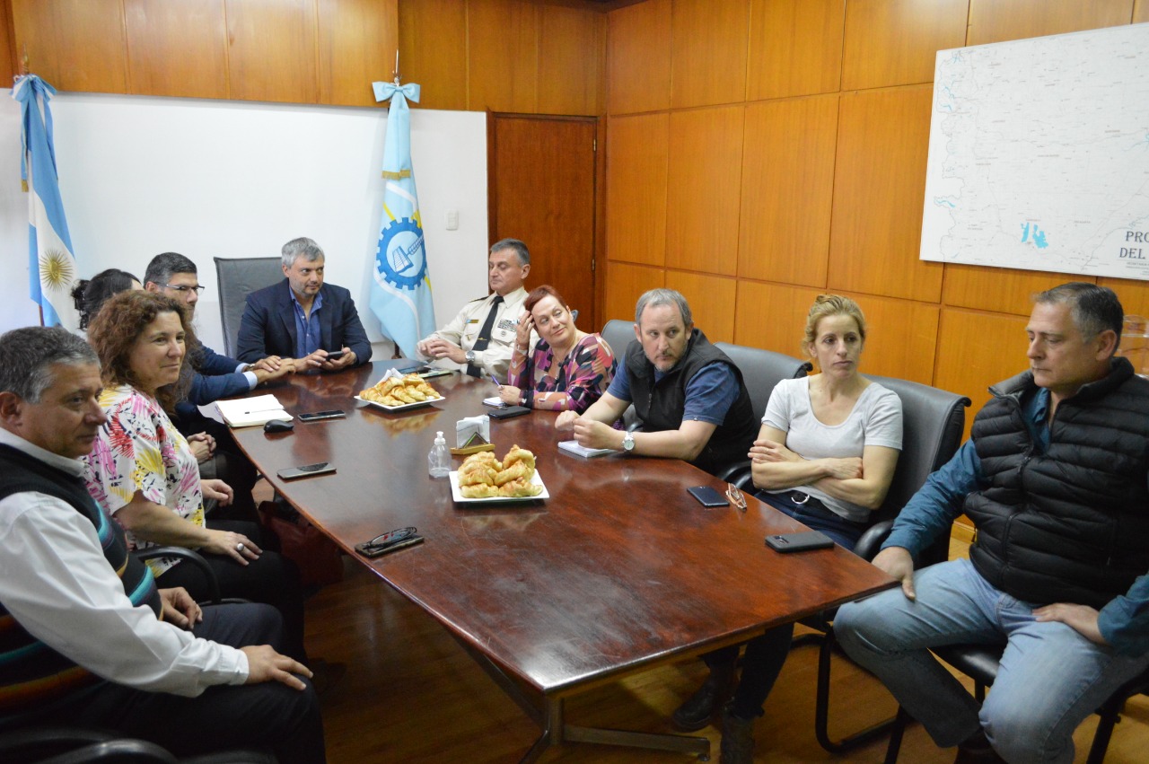 Chubut y Nación avanzan con la creación del Área Marina Protegida “Frente Valdés”