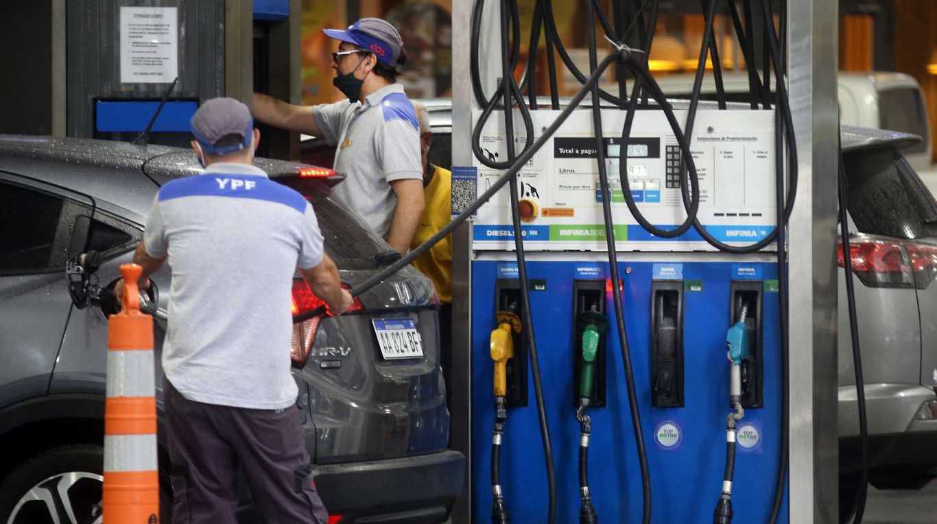 El Gobierno Nacional confirmó que habrán más aumentos de combustibles en lo que resta del año