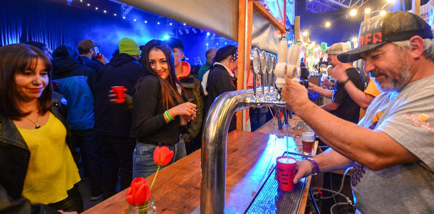 Más de 3.000 personas disfrutaron del 9° Festival de la Cerveza Artesanal de Aluminé que dejó una capacidad hotelera colmada