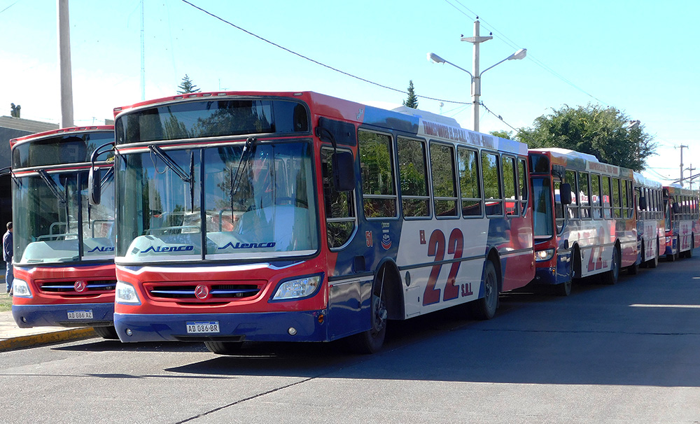 Se cumple la segunda jornada del paro de 48 horas dispuesto por la UTA en Chubut y otras provincias