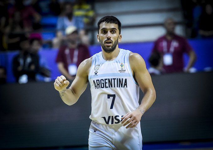 El argentino Campazzo llega a Dallas para firmar con los Mavericks