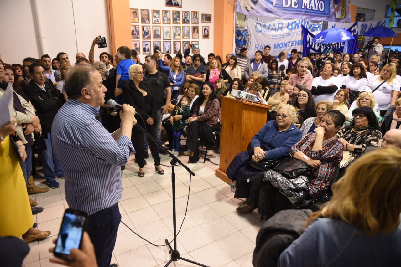 Linares dijo que los mejores días de la historia Argentina “fueron peronistas” y aseguró que “el PRO usurpó durante 4 años el radicalismo”