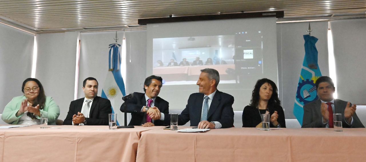 Arcioni participó del acto de la primera jornada de reflexión sobre “La Corrupción Facilitadora de la Trata de Personas”