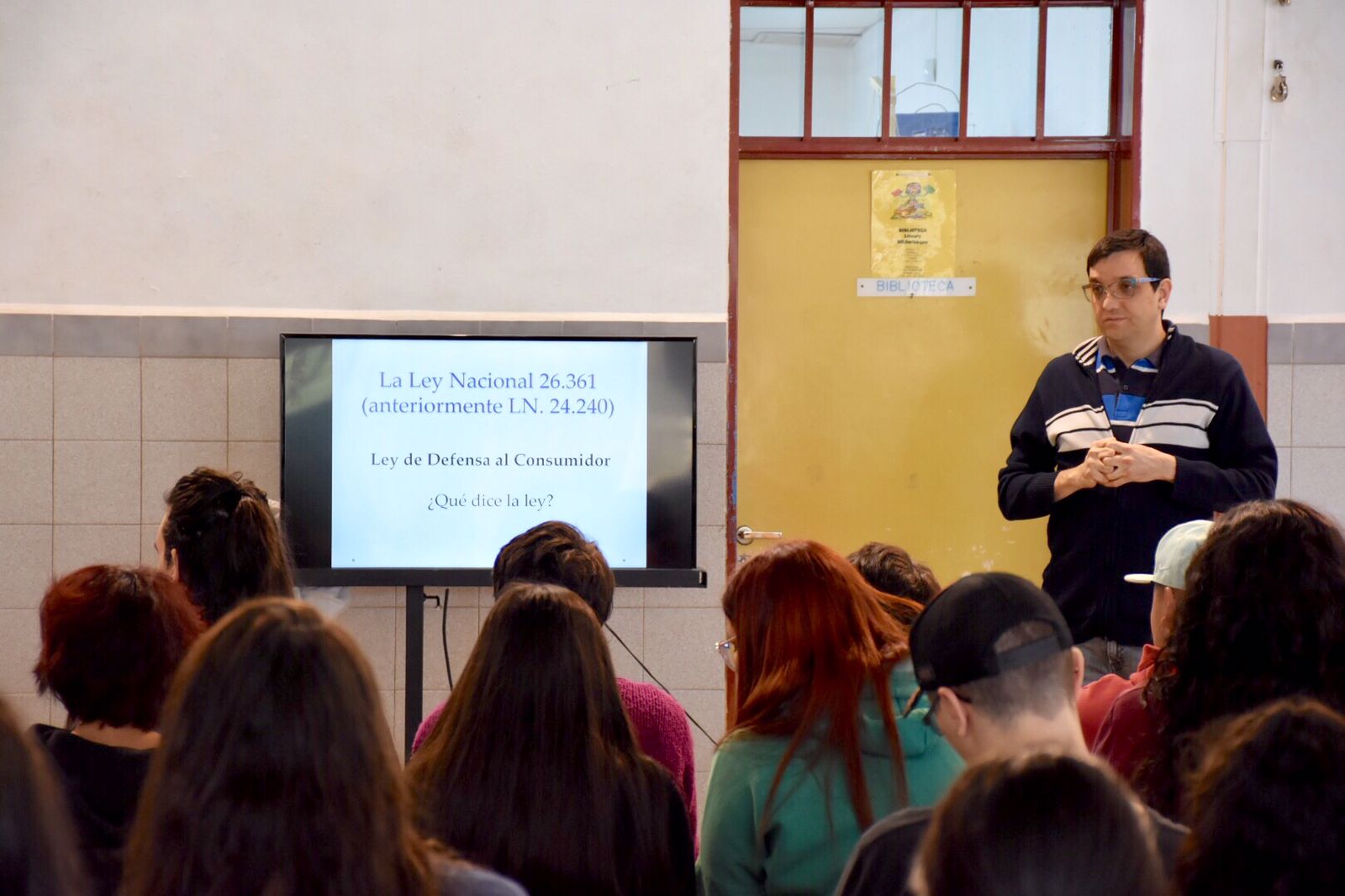 Trelew: El municipio continúa con el ciclo de charlas sobre derechos del consumidor en las escuelas