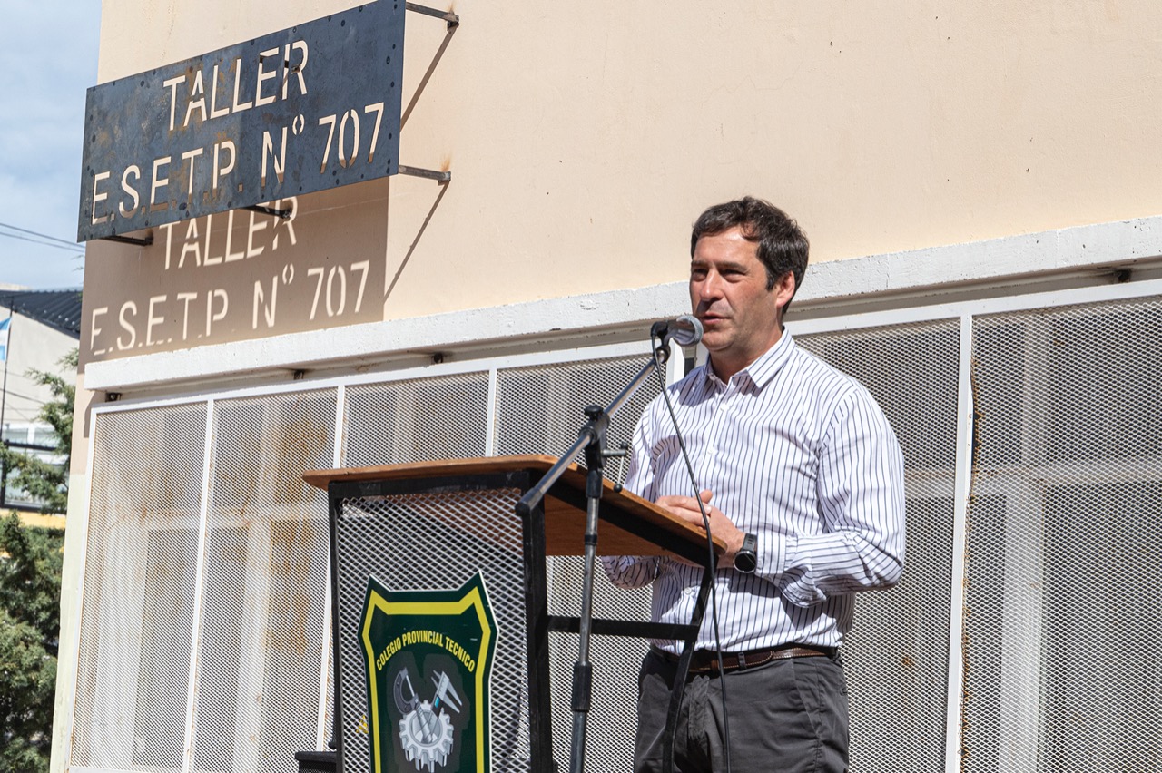 Luque: “Las escuelas técnicas cumplen un rol trascendental para lo que el mundo está demandando”