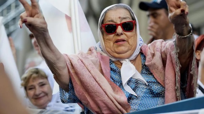 Murió a los 93 años Hebe de Bonafini, presidenta de Madres de Plaza de Mayo