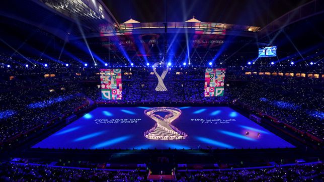 Qatar abre la Copa del Mundo de la FIFA con un mensaje de memoria, respeto e inclusión