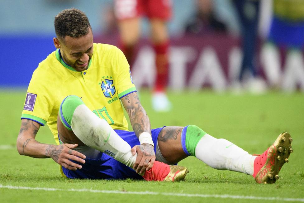 Neymar: “Es uno de los momentos más difíciles de mi carrera”