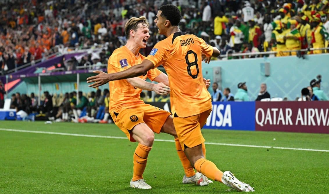 Países Bajos venció a Senegal y comparte la punta con Ecuador