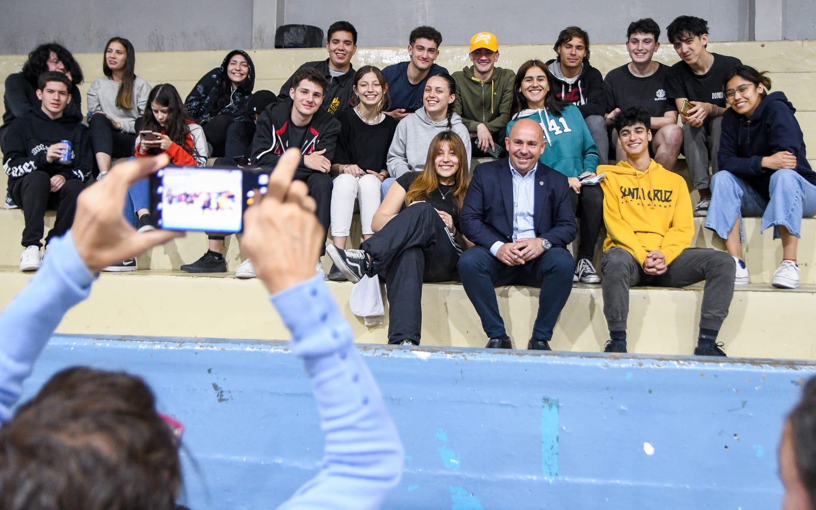 Sastre anunció un convenio con River Plate para que se realicen carreras a distancia en Madryn