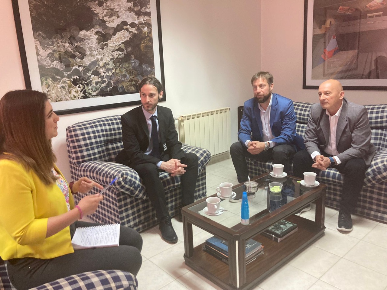 Avanzan las gestiones para recibir en Trelew vuelos provenientes de Chile