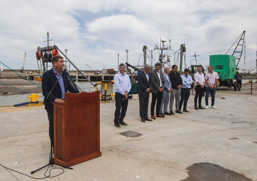 Biss destacó el crecimiento del Puerto de Rawson y dijo que la actividad pesquera “es un movimiento económico muy importante, es generación de empleo genuino”