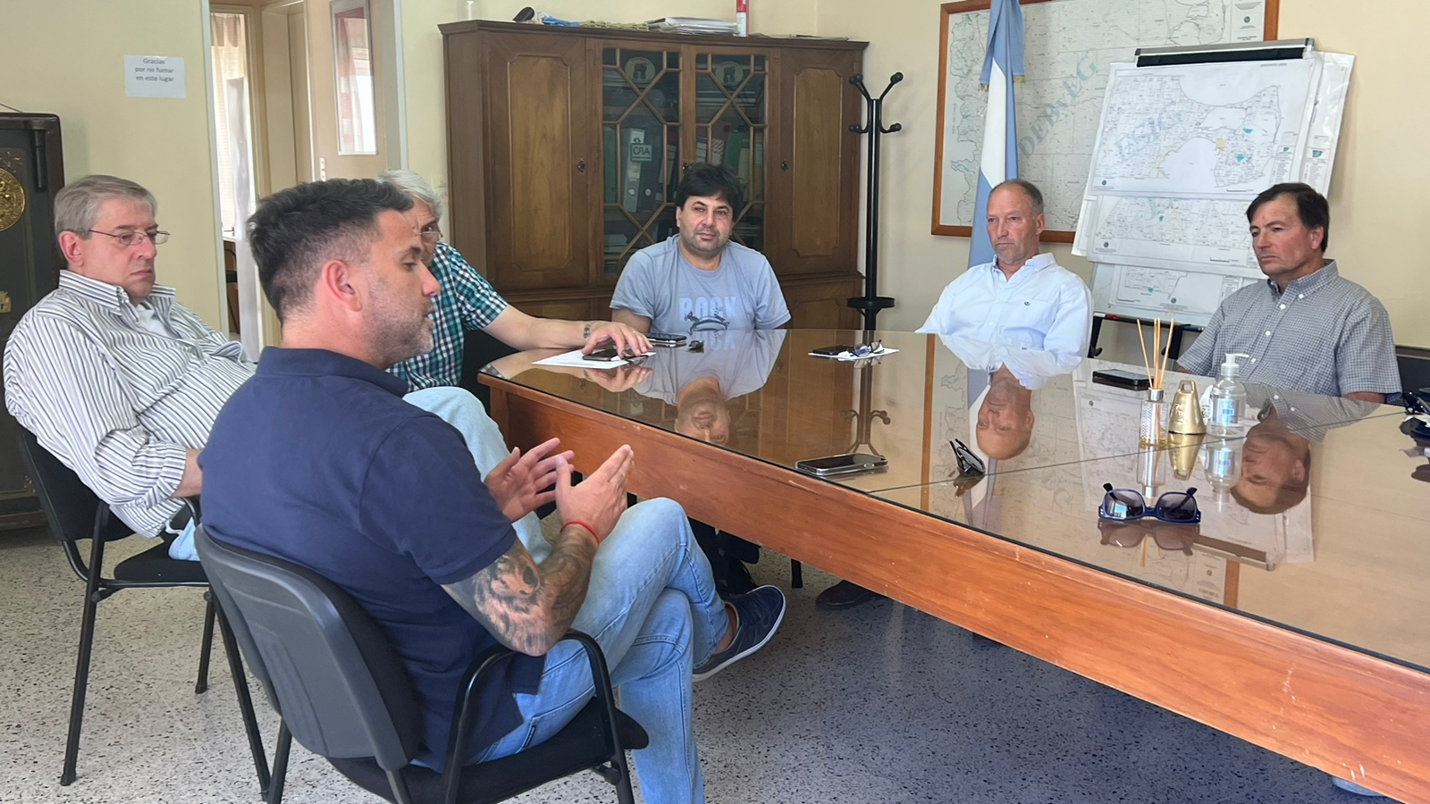 Mamet se reunió con la Sociedad Rural de Trelew y presentó el plan de seguridad y empleo