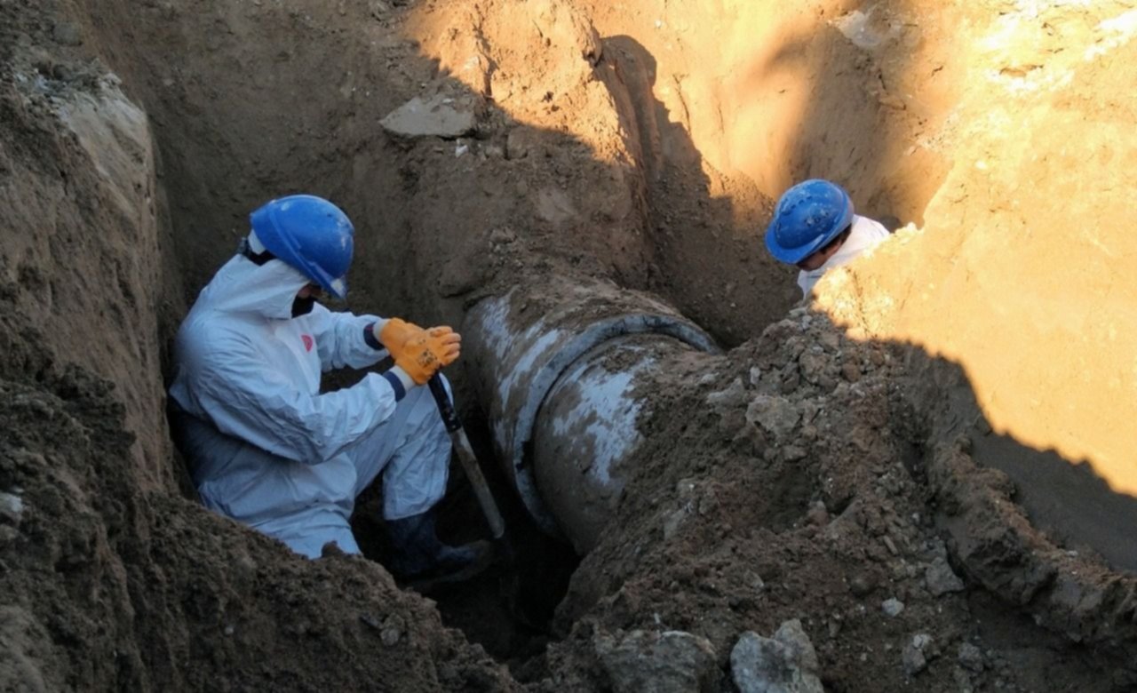 Puerto Madryn sin agua: Se registró un corte generalizado para toda la ciudad por una rotura en el acueducto