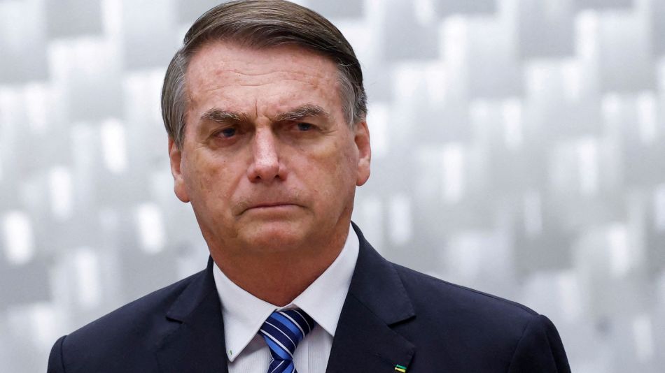 Bolsonaro reivindica protestas en cuarteles y convoca a hacer oposición “inteligente” a Lula