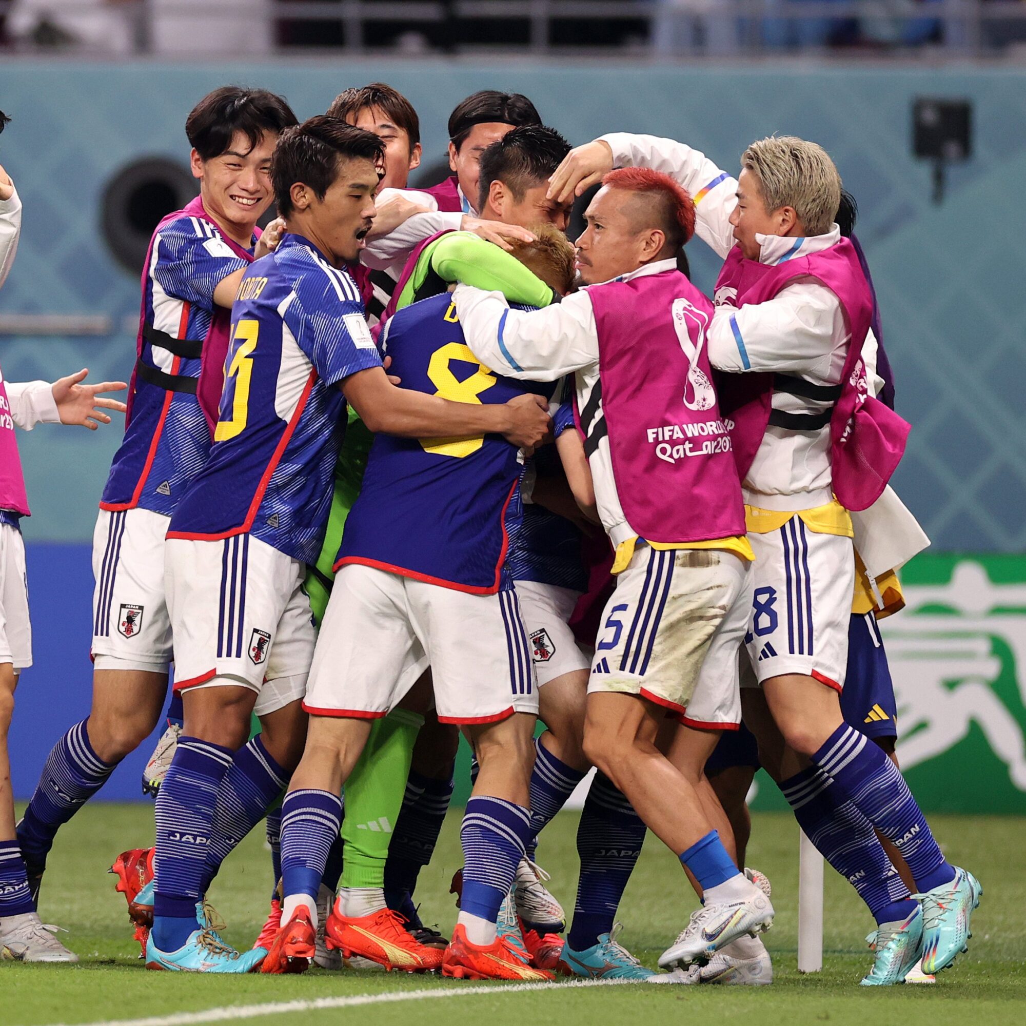 Japón a octavos: Le ganó a España y se adueñó del Grupo E