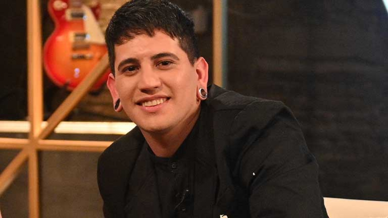 Playa Unión abre la temporada de verano Yoel Hernández y Yhosva Montoya en el escenario del anfiteatro