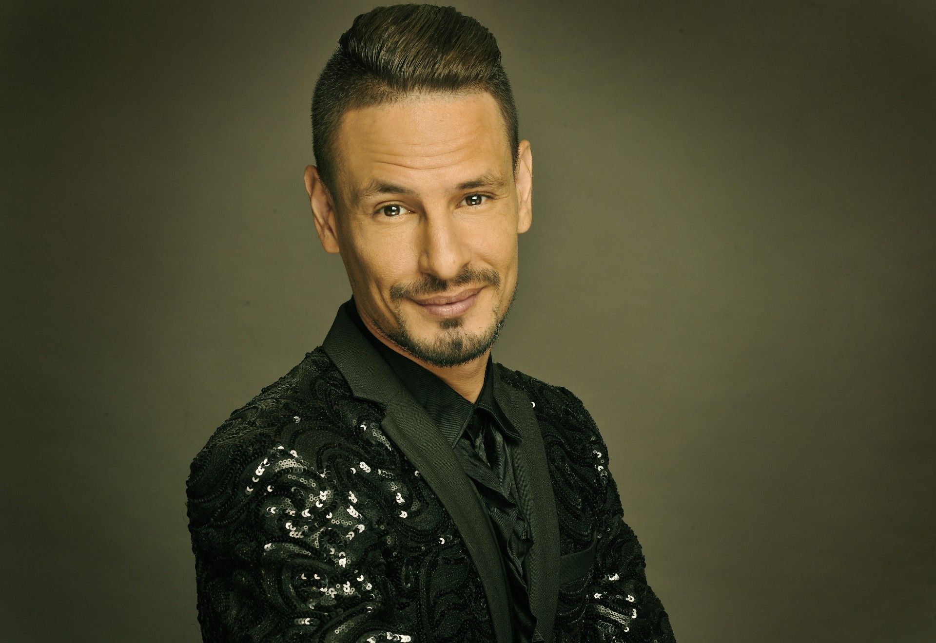 Este sábado se presentará Rodrigo Tapari en el Anfiteatro de Playa Unión