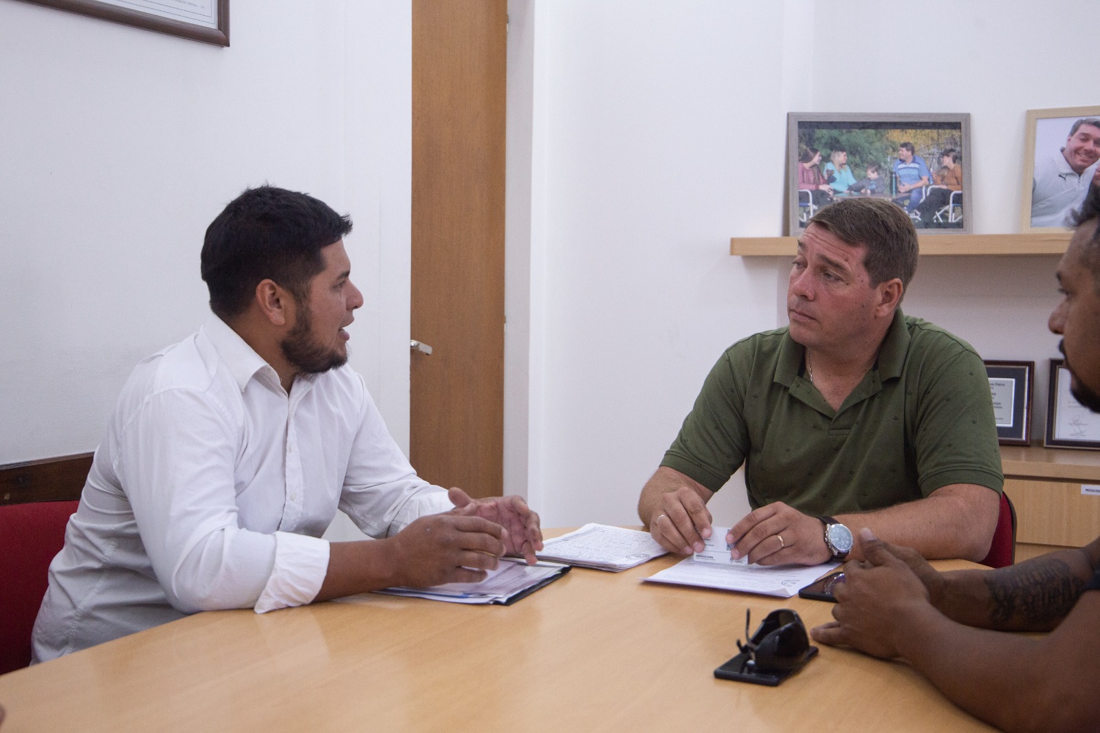 Asociación Civil le presentó a Biss proyecto para industrializar en Rawson el cáñamo y el cannabis medicinal